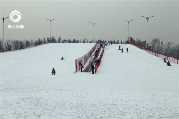 滑雪場(chǎng)設(shè)計(jì)規(guī)劃.jpg 滑雪場(chǎng)設(shè)計(jì)規(guī)劃.jpg