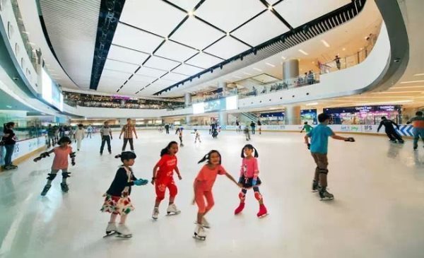 附近滑冰場 附近滑冰場
