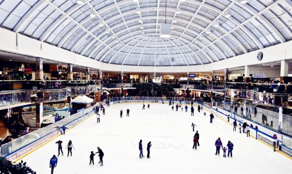 青島滑冰場(chǎng)